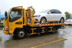 罗平附近拖车救援24小时服务热线